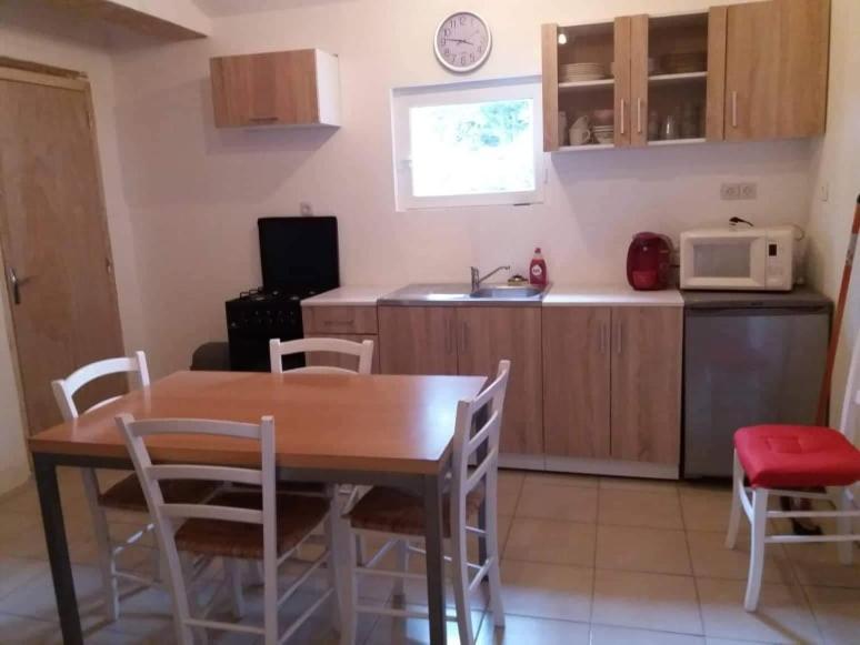 location petit gite individuel Orgeres  Extérieur photo