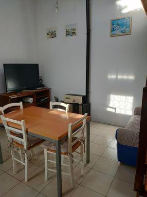 location petit gite individuel Orgeres  Extérieur photo
